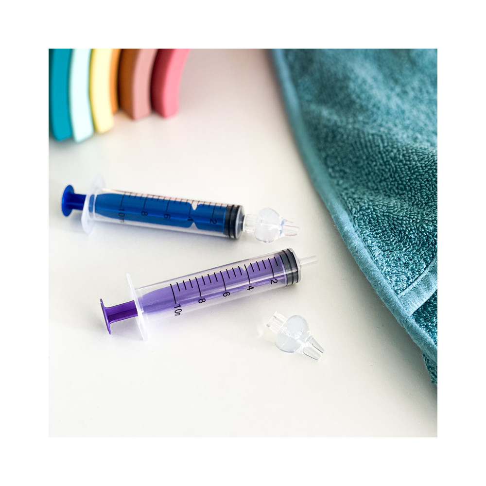 Reusable nasal wash syringes