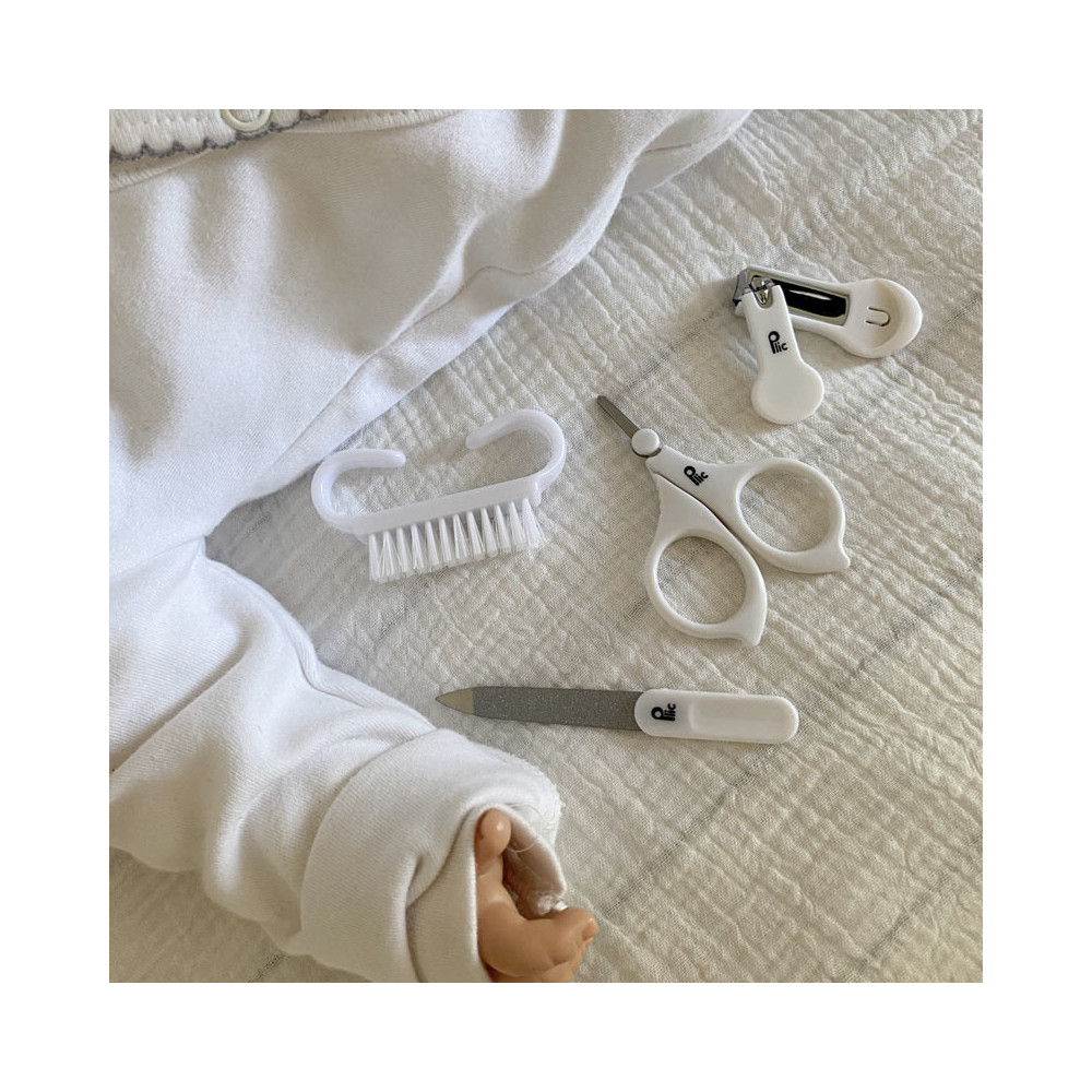 Manicure set for babies