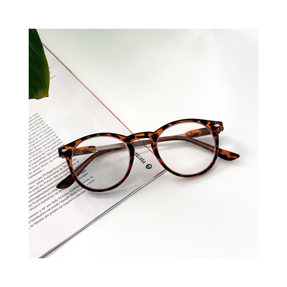 Reading glasses