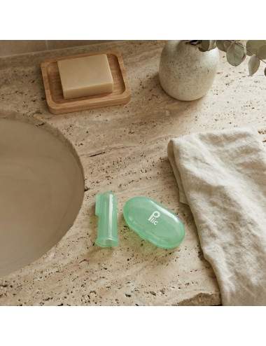 Baby silicone finger brush