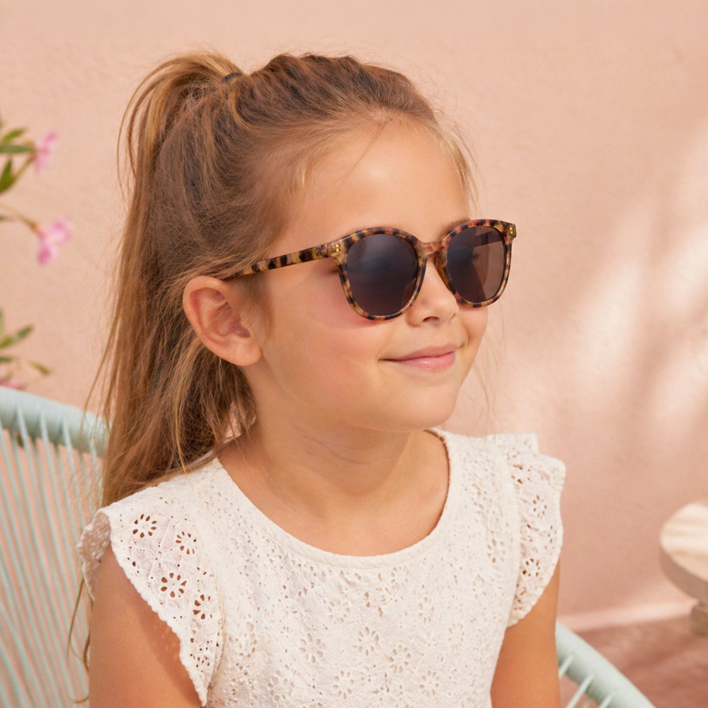 lunettes soleil fille monture écaille légère résistante