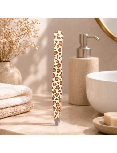 Leopard print tweezers for thick hairs