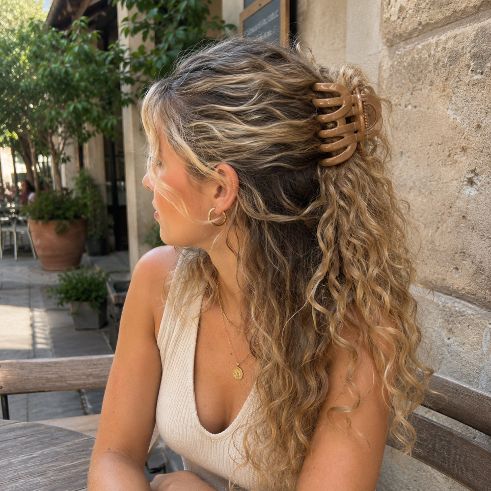 Large brown hair claw clip